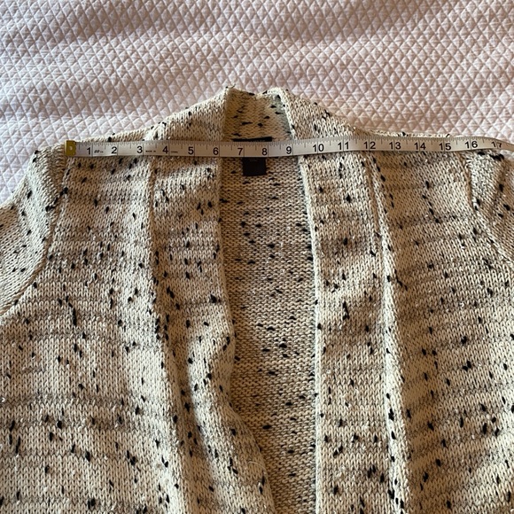 Ann Taylor Cream & Black Flecked Cardigan Size M - Picture 9 of 13